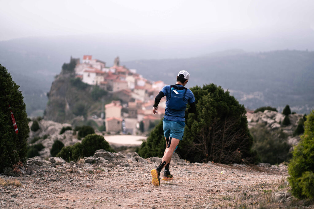 ASICS TRAIL PENYAGOLOSA NOSTRA CONECTIVIDAD FIBRA
